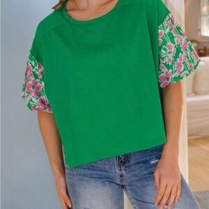 Oddi Plus Size 1XL Green Top with Floral Puff Sleeves